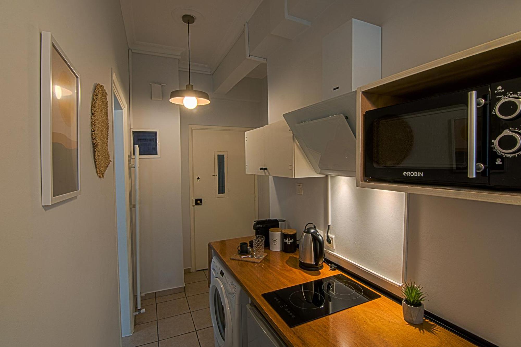 Exarcheia Urban Studio Apartment Αθήνα Εξωτερικό φωτογραφία